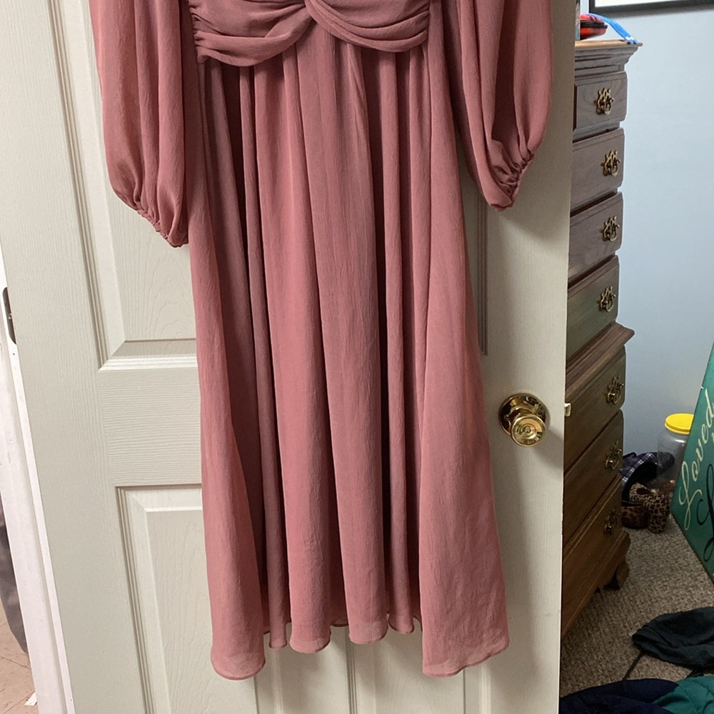❤️SOLD❤️Mauve Long Sleeve Dress - Picture 2 of 4